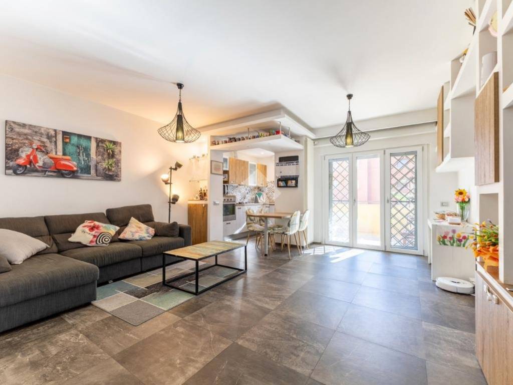 appartamento in vendita a Roma in zona Gianicolense