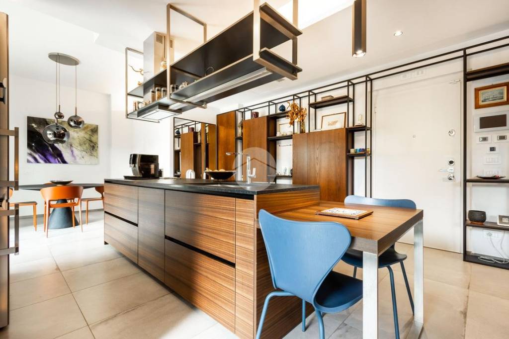 appartamento in vendita a Roma in zona San Saba - Ripa