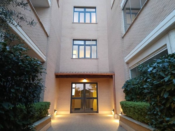 appartamento in vendita a Roma in zona Massimina/Casal Lumbroso