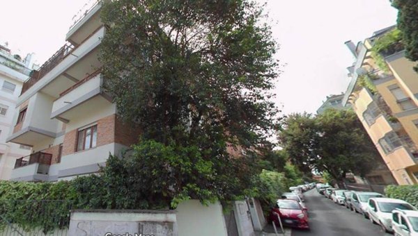 appartamento in vendita a Roma in zona Della Vittoria