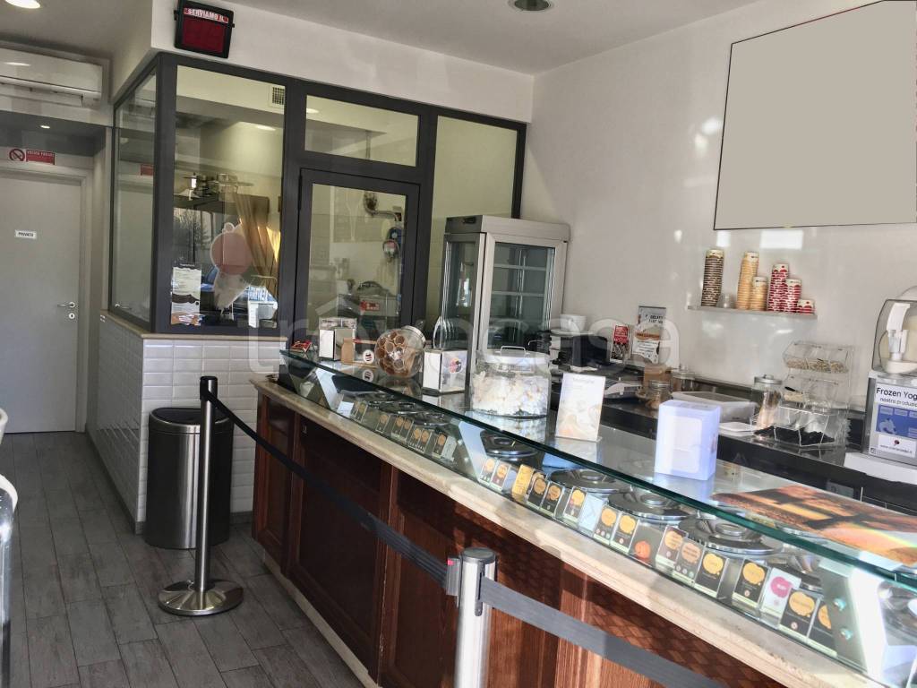 negozio in vendita a Roma