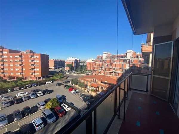 appartamento in vendita a Roma in zona Ostia