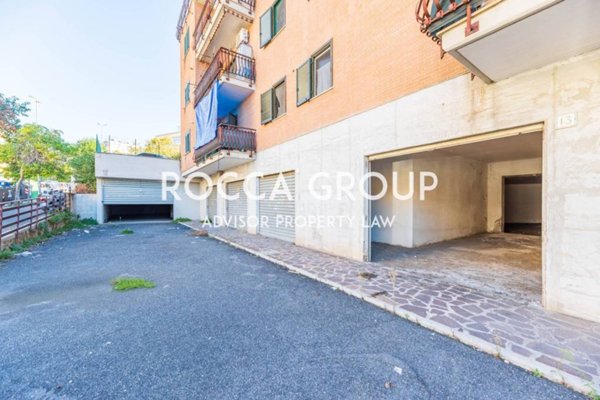 locale di sgombero in vendita a Roma in zona Primavalle