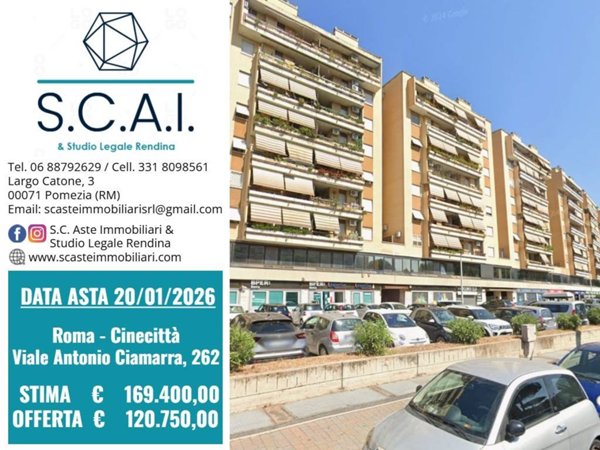 appartamento in vendita a Roma in zona Cinecittà