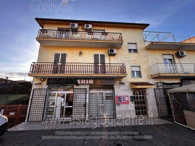 appartamento in vendita a Roma in zona Castelverde