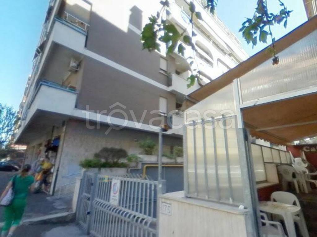 appartamento in vendita a Roma in zona Ostia
