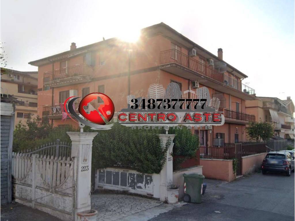 ufficio in vendita a Roma in zona Torre Gaia