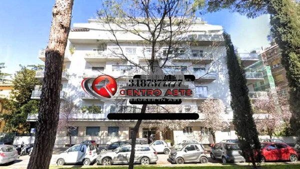 appartamento in vendita a Roma in zona Della Vittoria