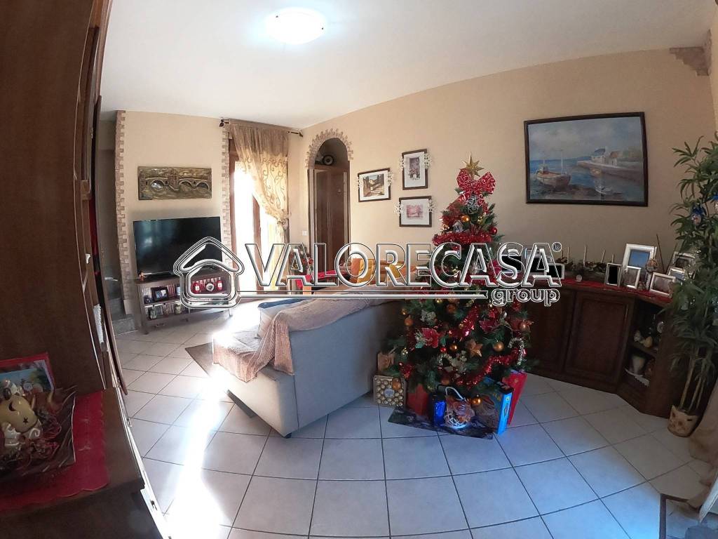 appartamento in vendita a Roma in zona Ponte di Nona