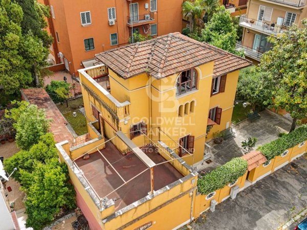casa indipendente in vendita a Roma in zona Gianicolense