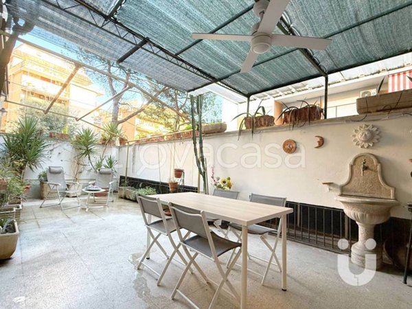 appartamento in vendita a Roma in zona Gianicolense