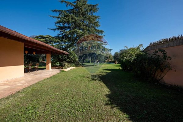 casa indipendente in vendita a Roma in zona La Giustiniana