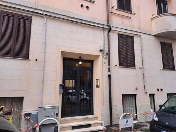 appartamento in vendita a Roma in zona Appio Latino