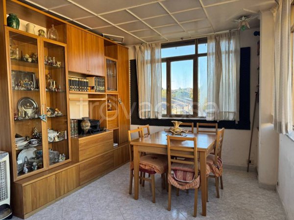 appartamento in vendita a Roma in zona Corviale