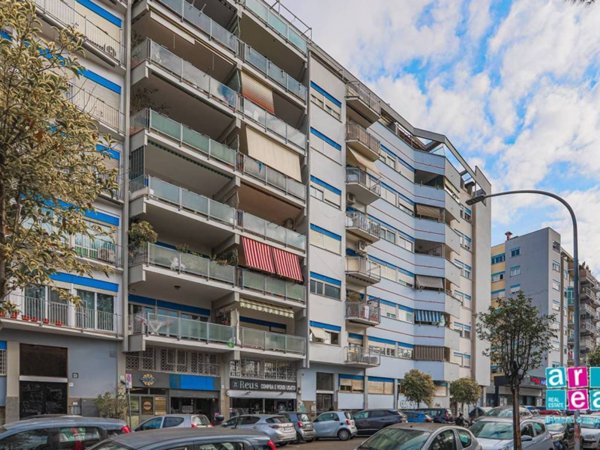 appartamento in vendita a Roma in zona Ardeatino