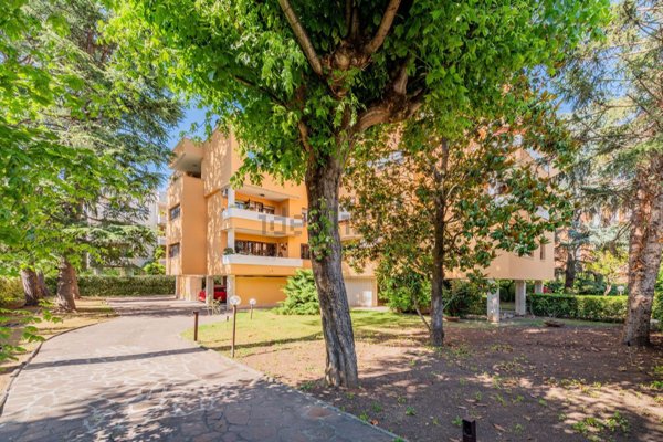 appartamento in vendita a Roma in zona Monte Sacro/Talenti