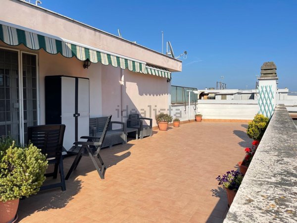 appartamento in vendita a Roma in zona Ostia