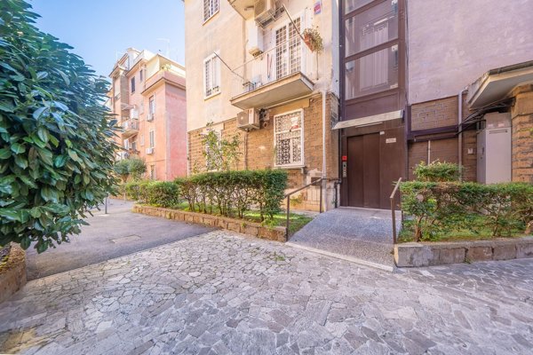 appartamento in vendita a Roma in zona Prenestino-Centocelle