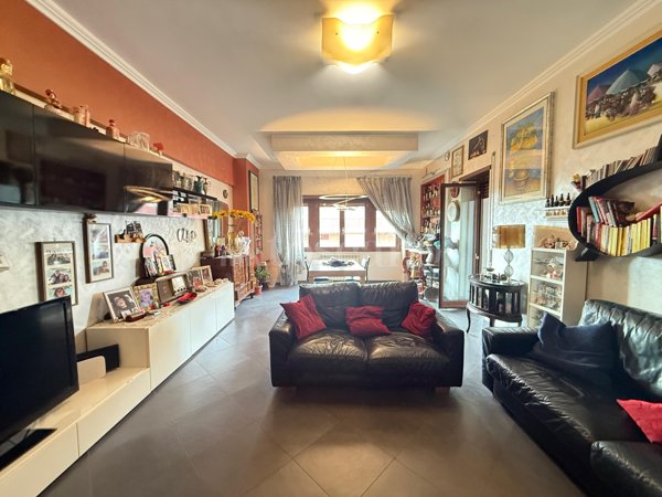 appartamento in vendita a Roma in zona Ostia Antica
