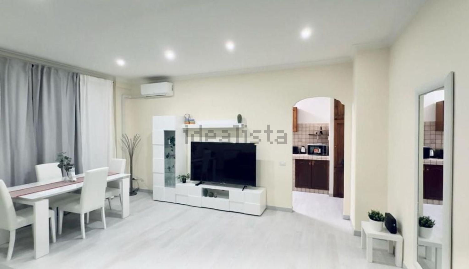 appartamento in vendita a Roma in zona Ostia