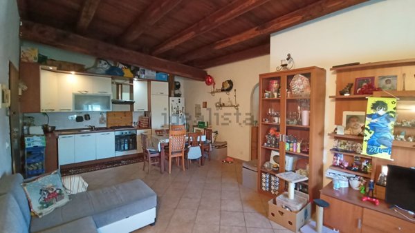 appartamento in vendita a Roma in zona Giardini di Corcolle