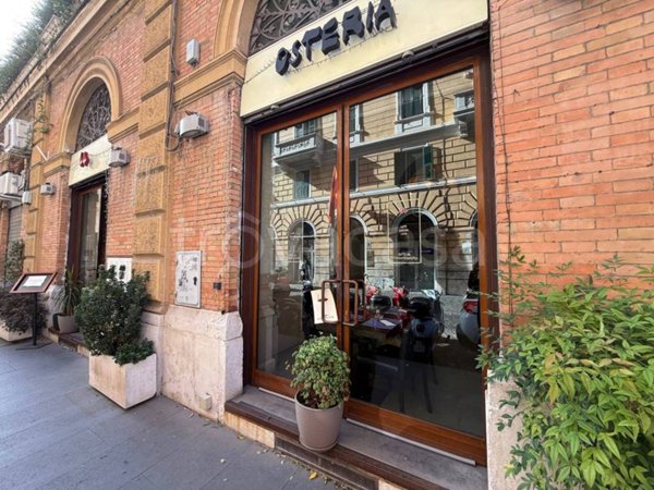 negozio in vendita a Roma in zona Ludovisi/Sallustiano