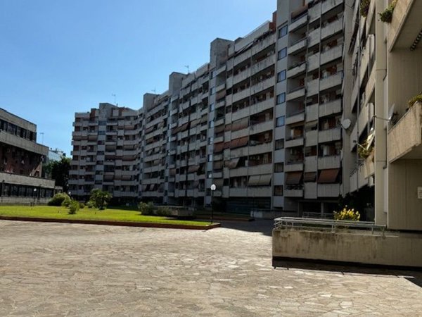 appartamento in vendita a Roma in zona Cinecittà