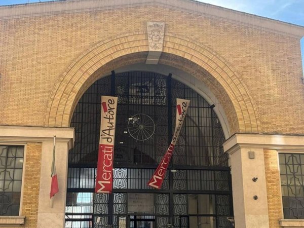 negozio in vendita a Roma in zona Trieste