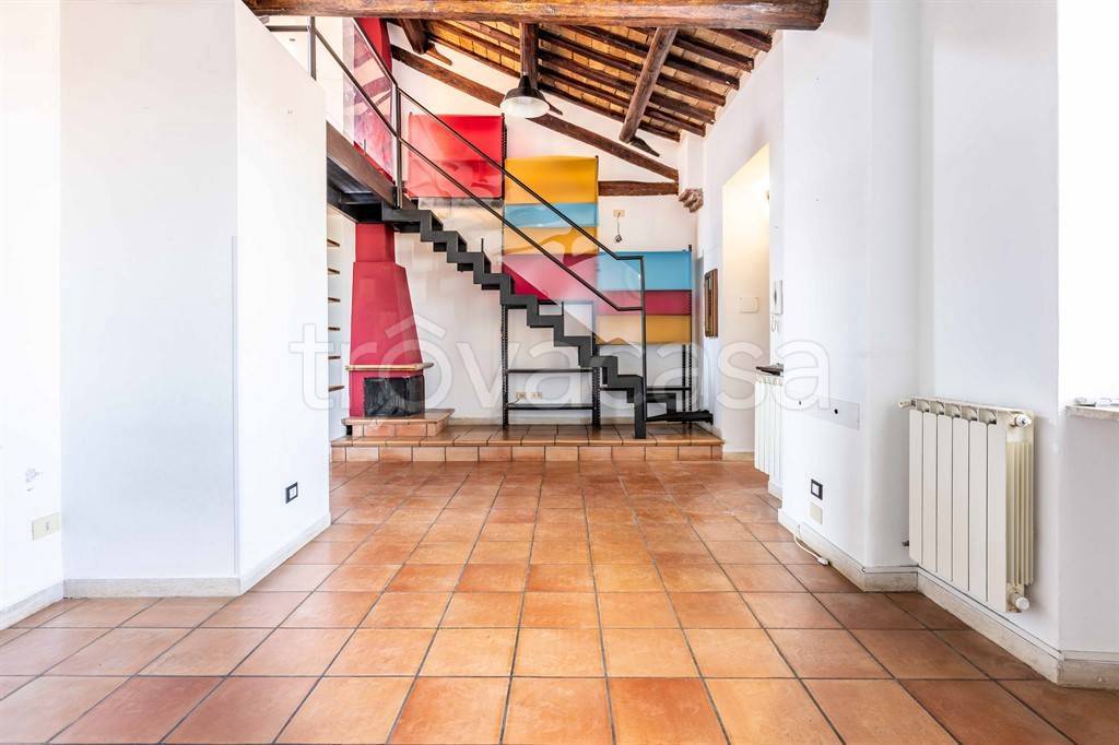 appartamento in vendita a Roma in zona Ponte Mammolo