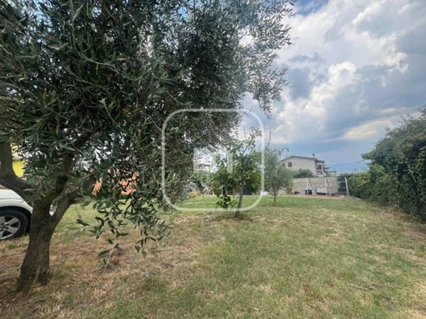 terreno edificabile in vendita a Roma in zona Collatino