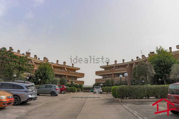 appartamento in vendita a Roma in zona Monte Migliore