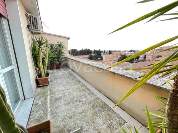 appartamento in vendita a Roma in zona Nomentano