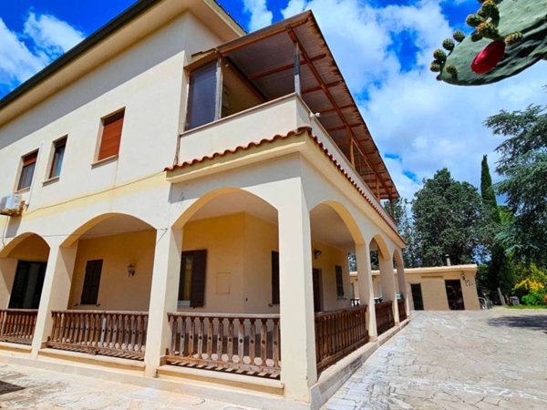 casa indipendente in vendita a Roma in zona Portuense