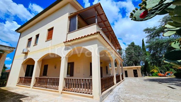 casa indipendente in vendita a Roma in zona Portuense