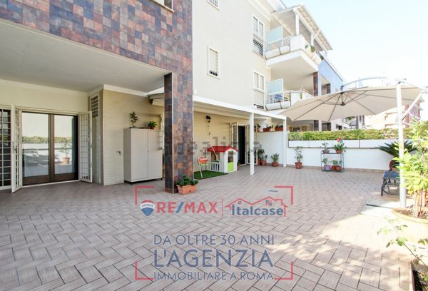 appartamento in vendita a Roma in zona Casalotti