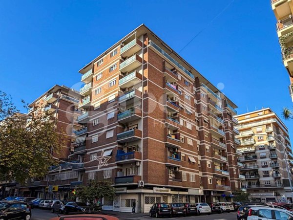 appartamento in vendita a Roma in zona Tuscolano
