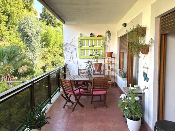 appartamento in vendita a Roma in zona Tomba di Nerone