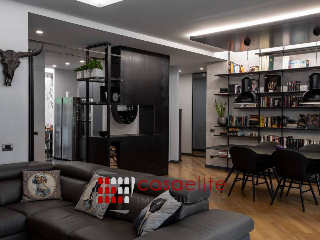 appartamento in vendita a Roma in zona Gianicolense