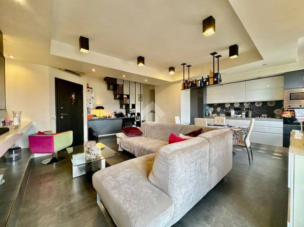 appartamento in vendita a Roma in zona Torrino