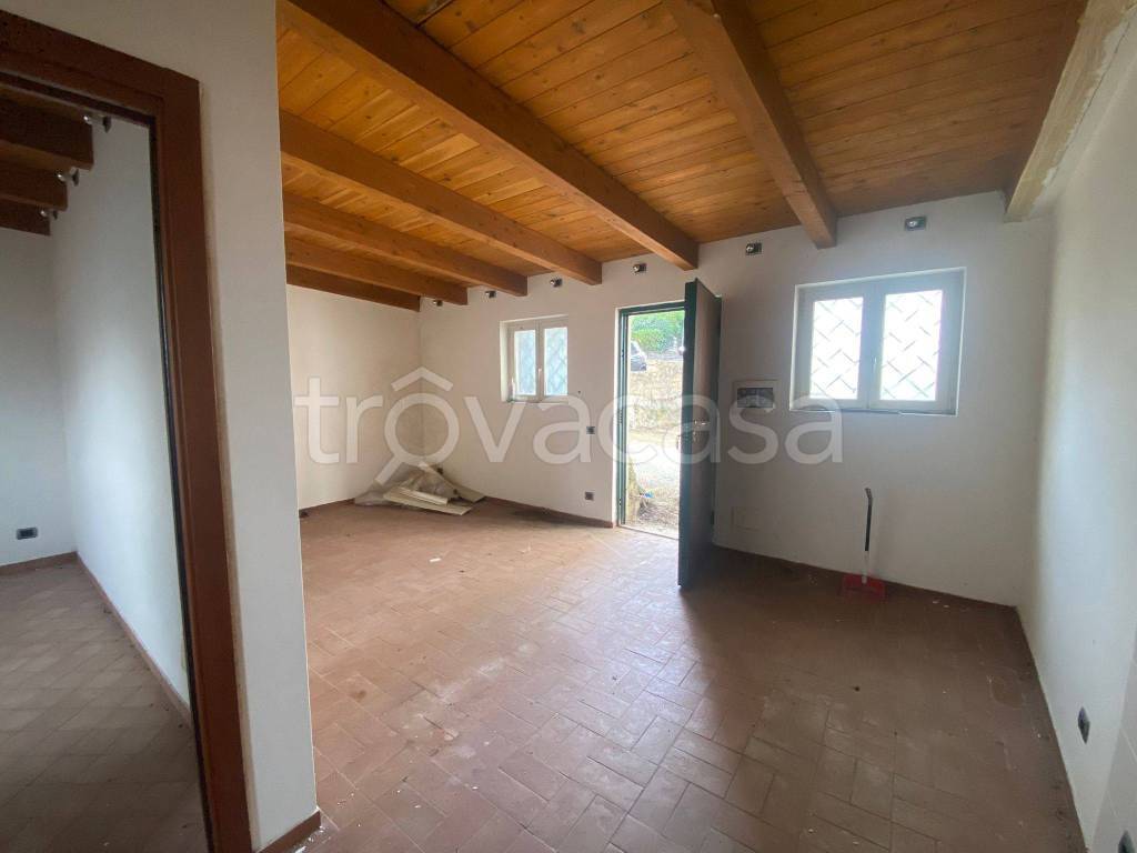 appartamento in vendita a Roma in zona Primavalle