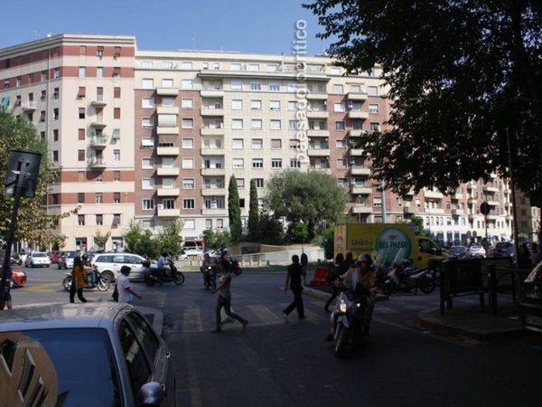 appartamento in vendita a Roma in zona Nomentano