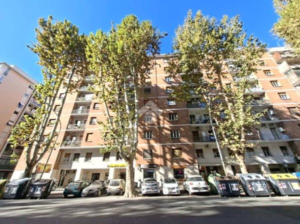 negozio in vendita a Roma