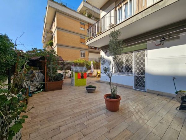 appartamento in vendita a Roma in zona Torrevecchia