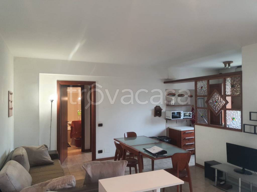 appartamento in vendita a Roma in zona Castel Giubileo