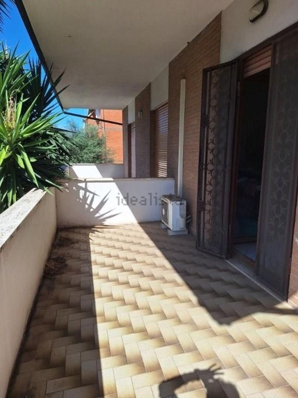 casa indipendente in vendita a Roma in zona Giuliano Dalmata