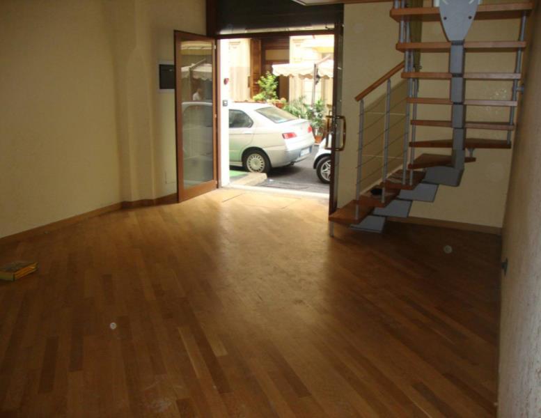 negozio in vendita a Roma in zona Tor di Quinto