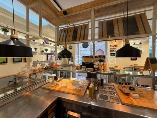 negozio in vendita a Roma in zona Ludovisi/Sallustiano