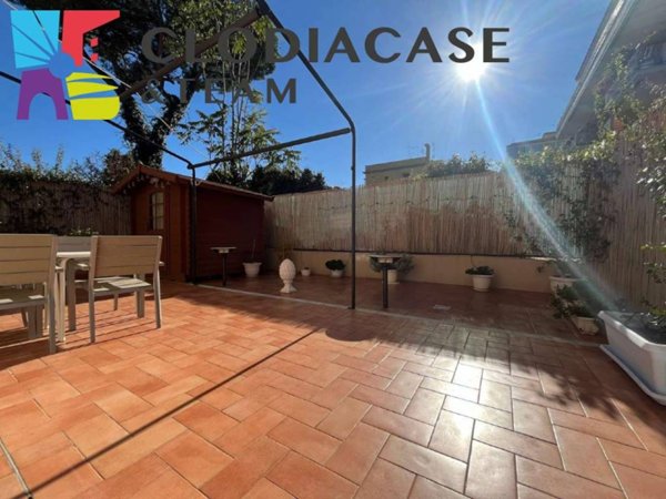 appartamento in vendita a Roma in zona Tuscolano