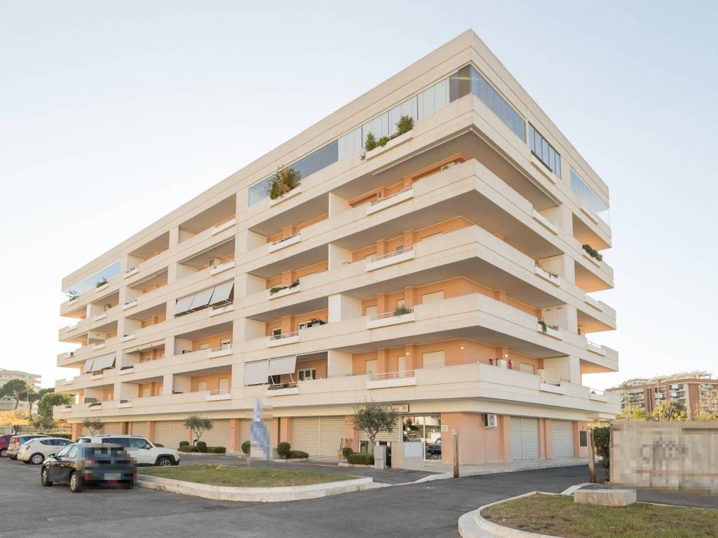 appartamento in vendita a Roma in zona Ponte di Nona