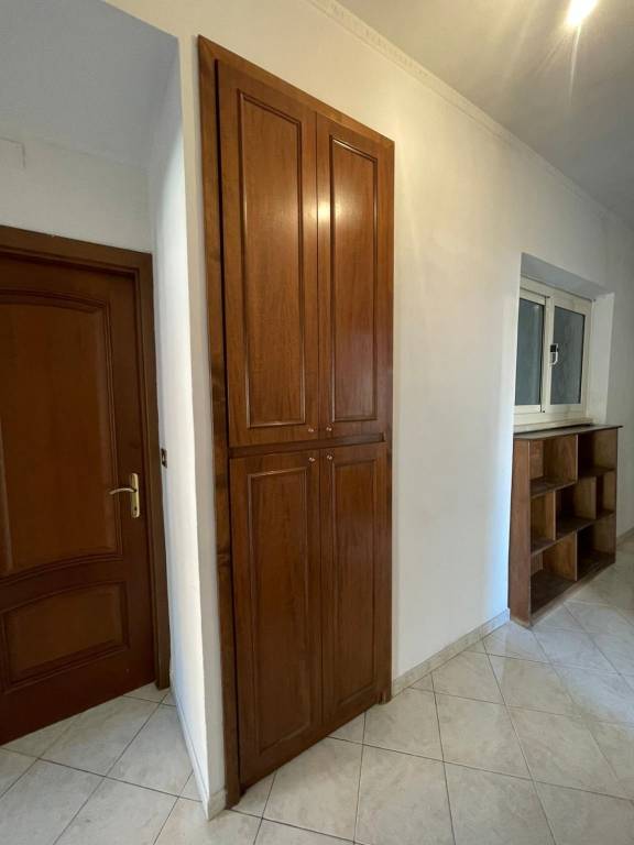 appartamento in vendita a Roma in zona Prenestino-Labicano